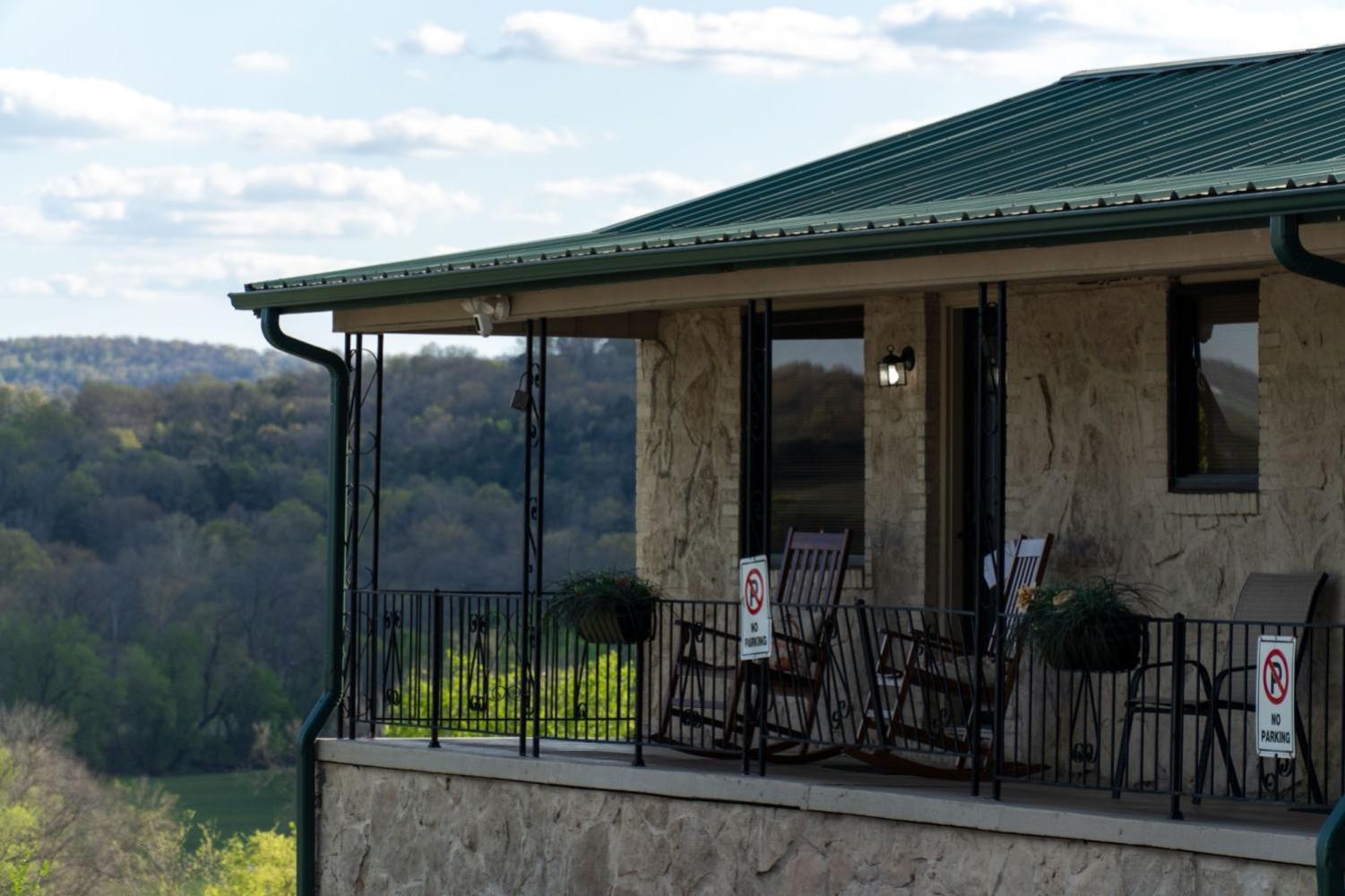Carlton Marion Inn Yellville Экстерьер фото